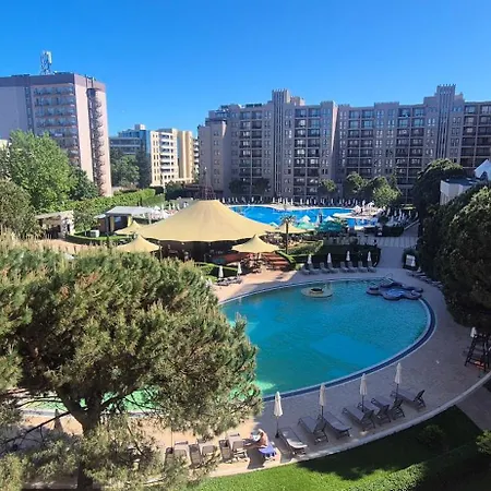Private In Barcelo Royal Apartman Napospart